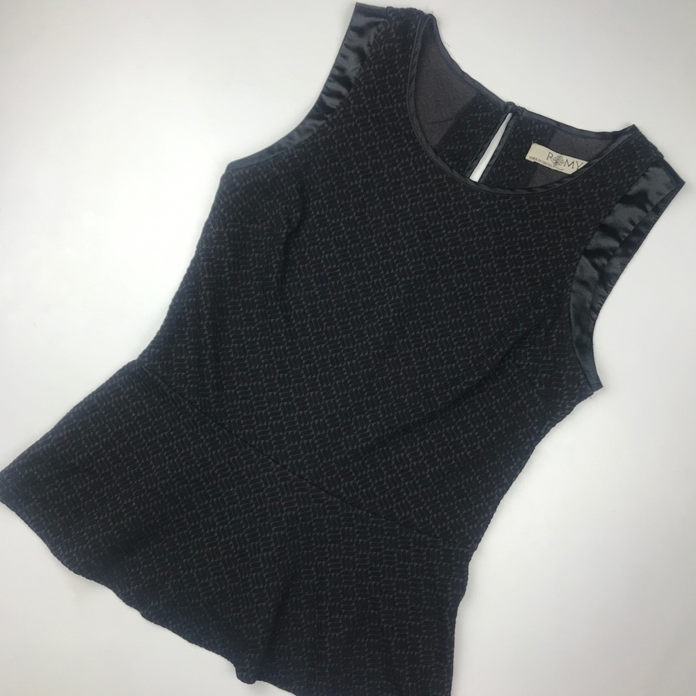 Romy Black Peplum Top Sleeveless Velvet Embossed size XS